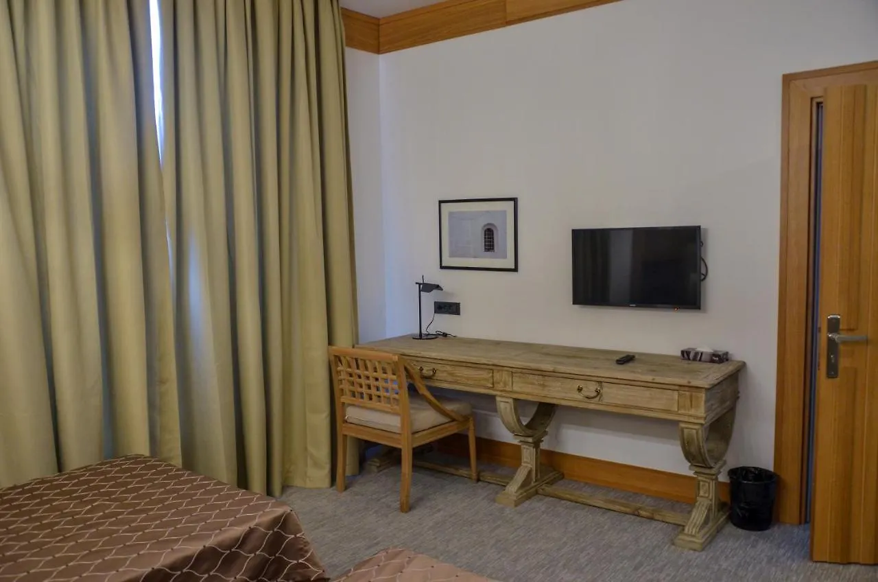 Shirvanshah Hotel Баку 5*,