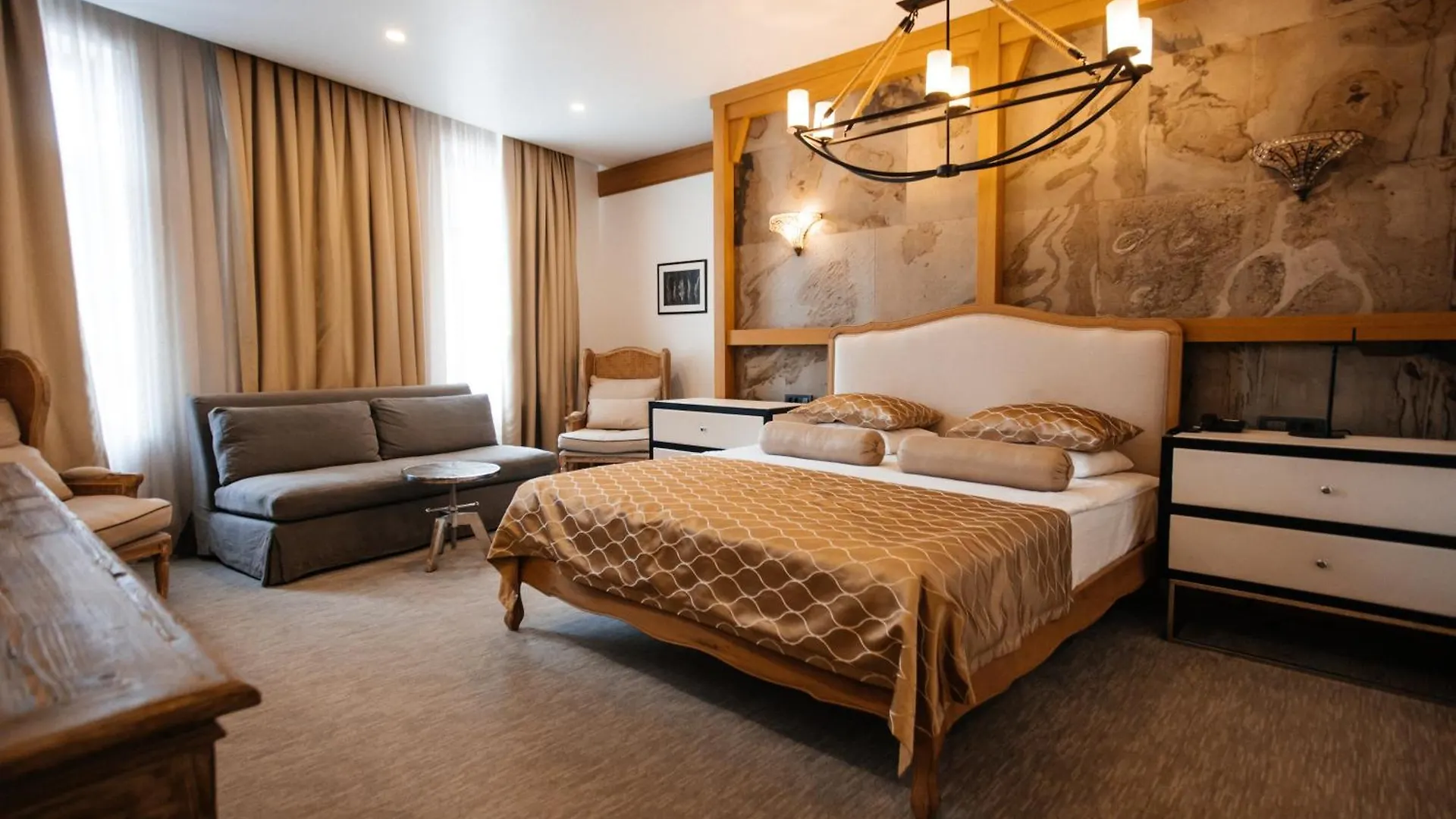 Shirvanshah Hotel Баку