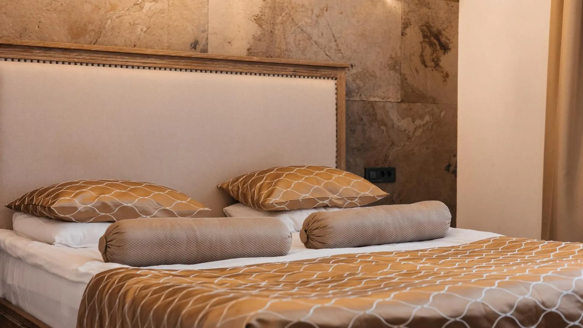 *****  Shirvanshah Hotel Баку Азербайджан